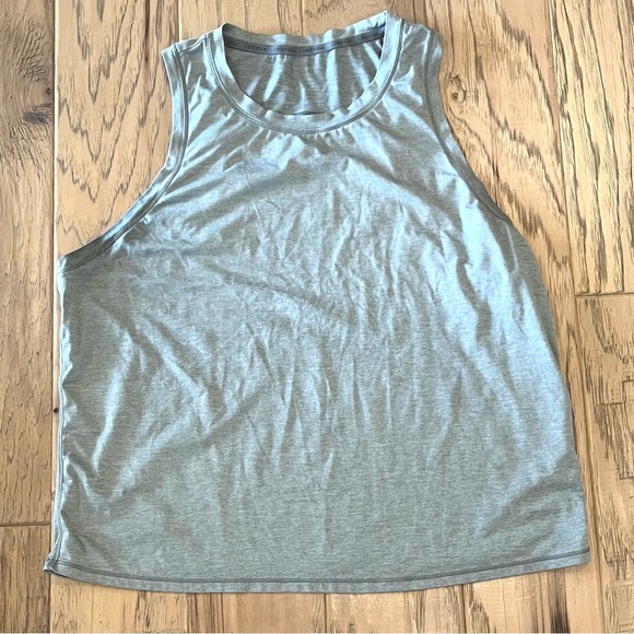 CRZ Yoga Cropped Sleeveless Light Heather Gray Shirt, size L - Picture 1 of 6
